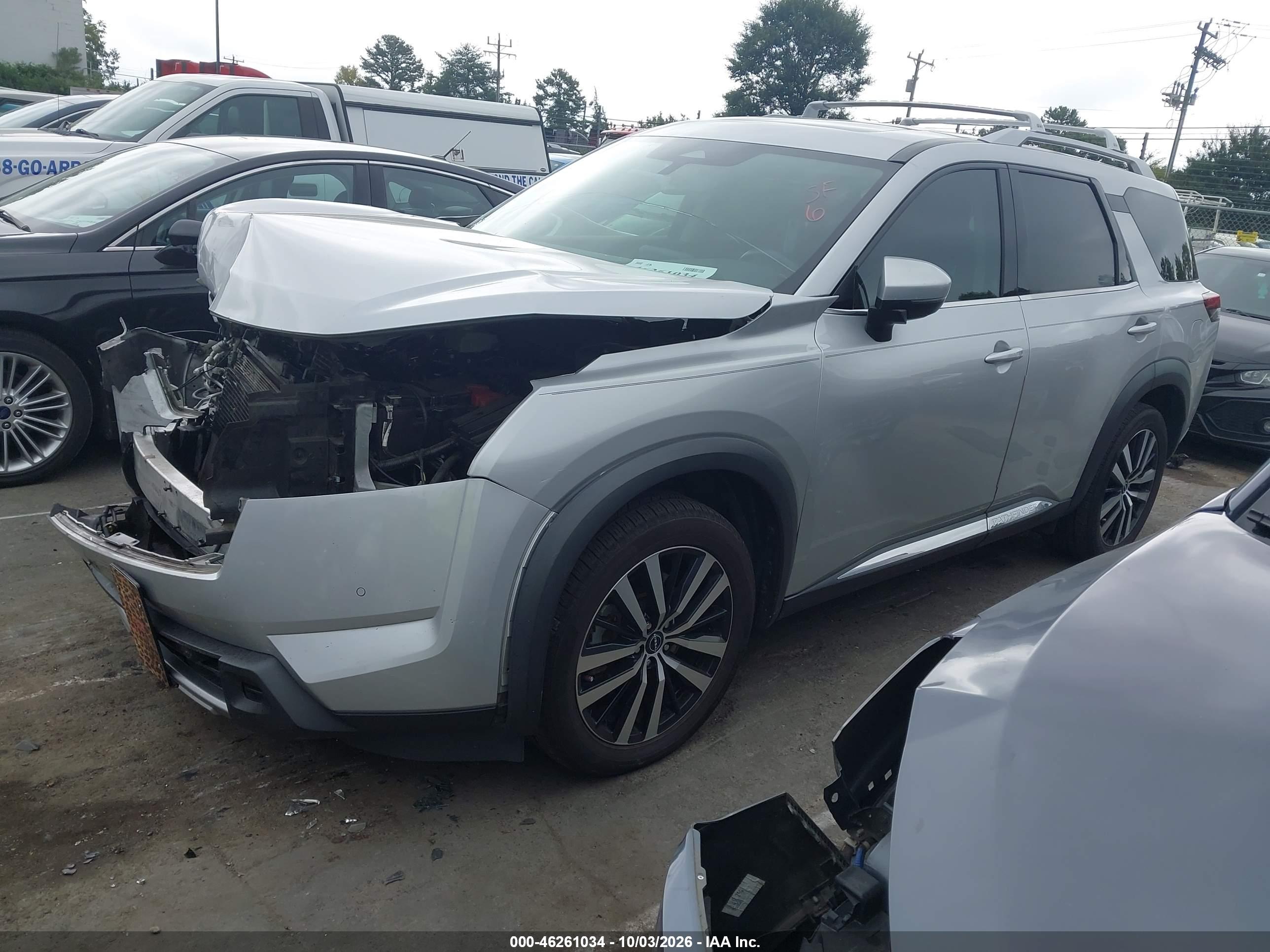 2023 NISSAN PATHFINDER PLATINUM 4WD — I2