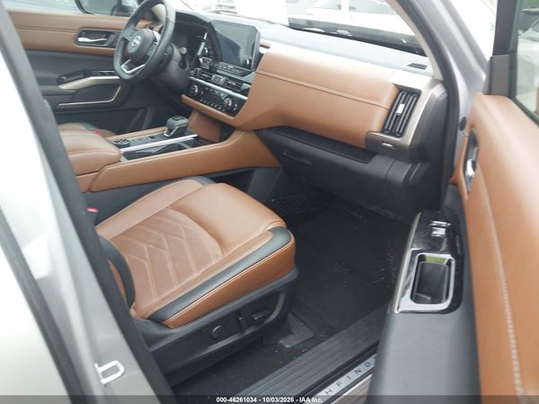 2023 NISSAN PATHFINDER PLATINUM 4WD — I5