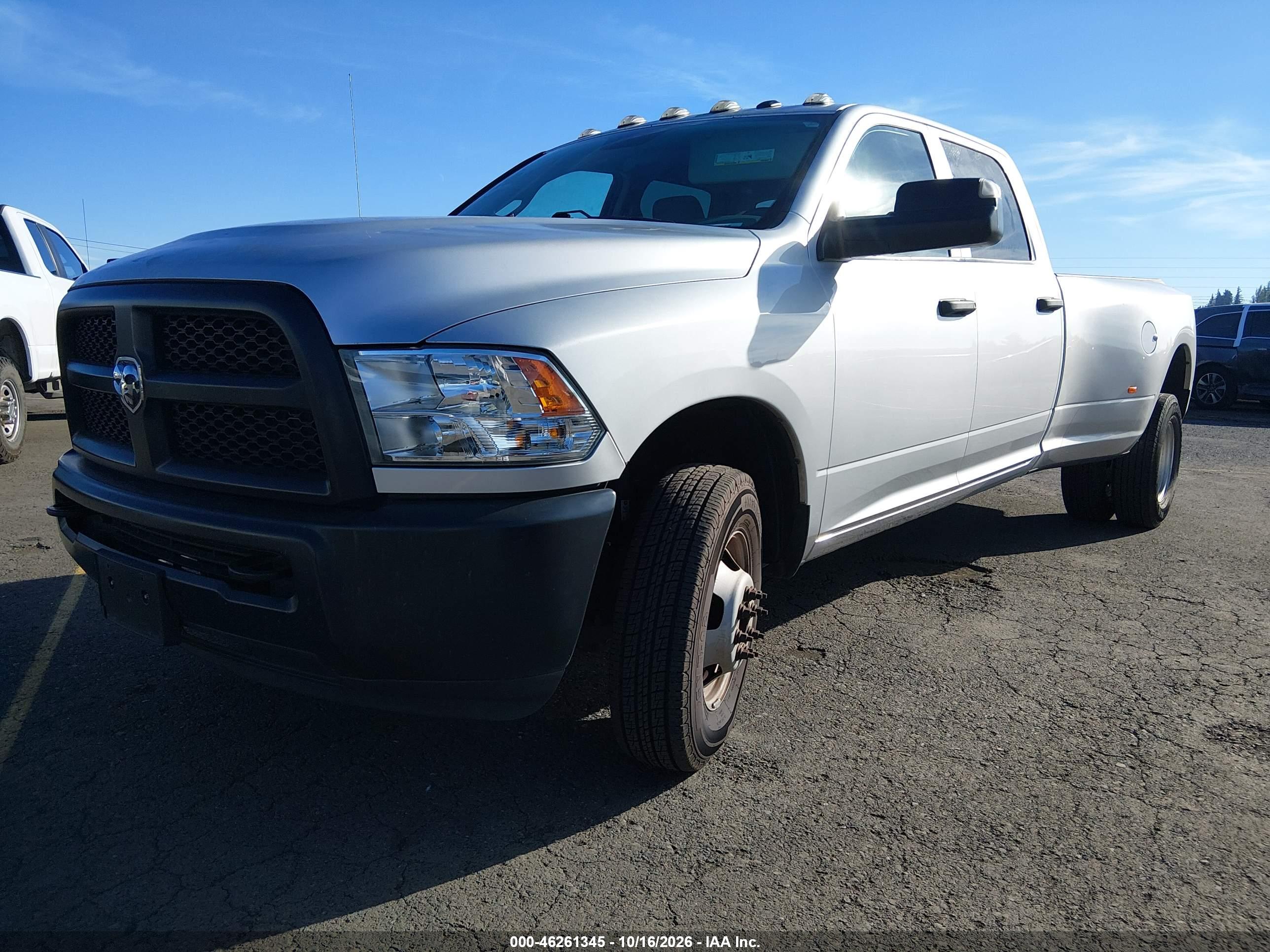 2018 RAM 3500 TRADESMAN  4X2 8' BOX — I2