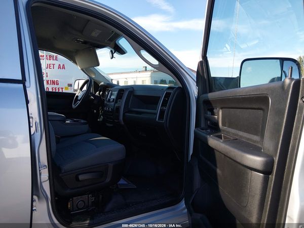2018 RAM 3500 TRADESMAN  4X2 8' BOX — I5