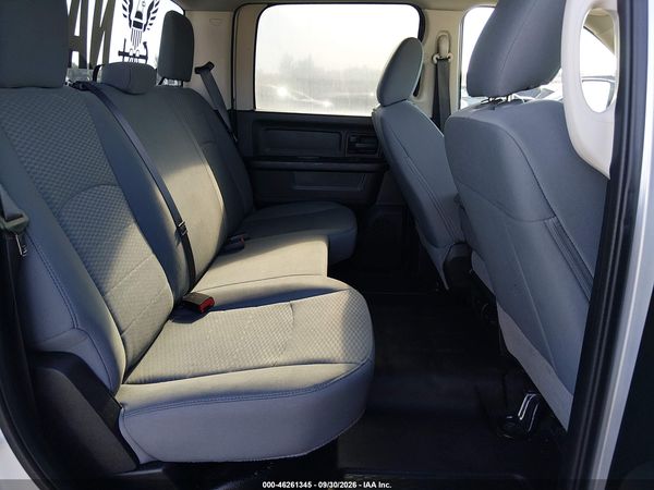 2018 RAM 3500 TRADESMAN  4X2 8' BOX — I8