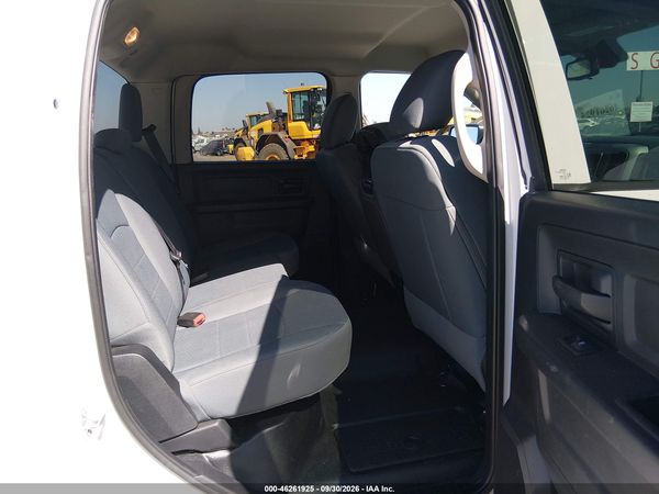 2016 RAM 2500 TRADESMAN — I8