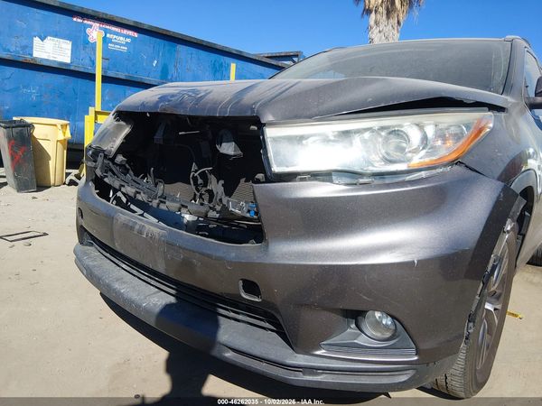 2016 TOYOTA HIGHLANDER XLE V6 — I6