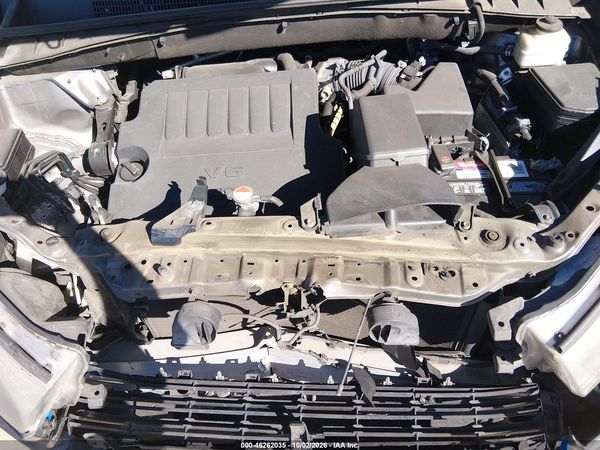 2016 TOYOTA HIGHLANDER XLE V6 — I10