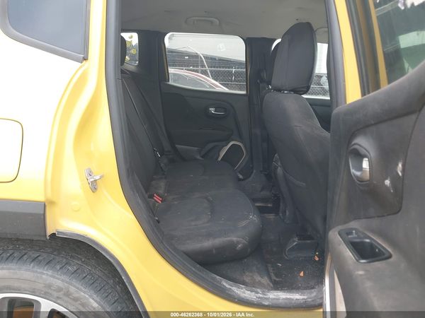 2017 JEEP RENEGADE LATITUDE FWD — I8