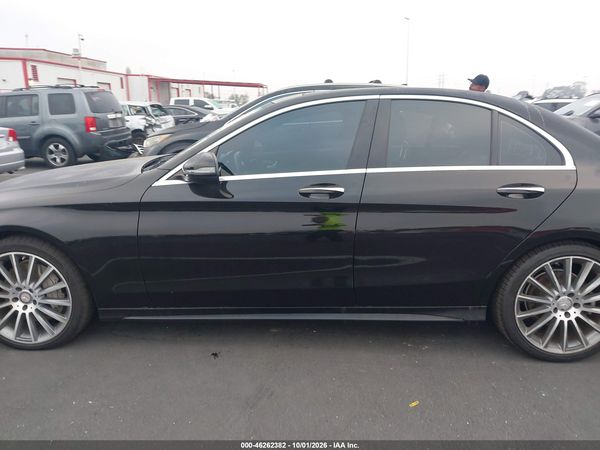 2016 MERCEDES-BENZ C 300 SPORT — I117