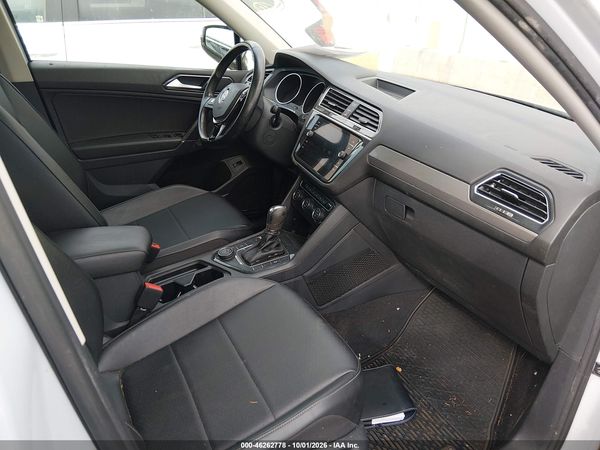 2018 VOLKSWAGEN TIGUAN 2.0T SE/2.0T SEL — I5