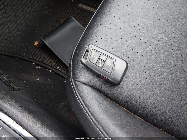 2018 VOLKSWAGEN TIGUAN 2.0T SE/2.0T SEL — I11