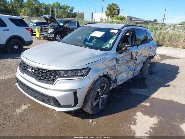2022 KIA SORENTO — I2