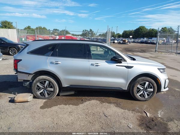 2022 KIA SORENTO S — I116