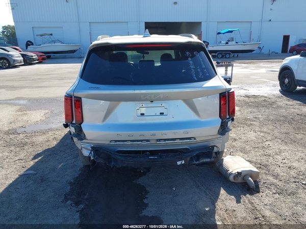 2022 KIA SORENTO S — I152