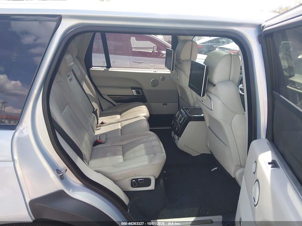 2015 LAND ROVER RANGE ROVER — I8
