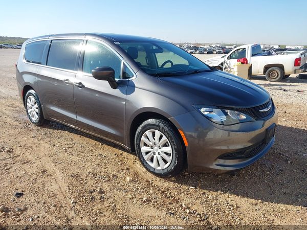 2021 CHRYSLER VOYAGER L — I1