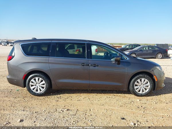 2021 CHRYSLER VOYAGER L — I116