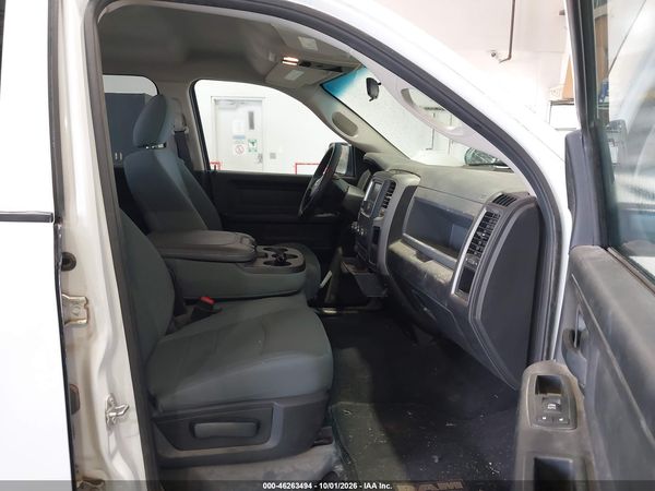 2017 RAM 1500 TRADESMAN  4X4 6'4 BOX — I5