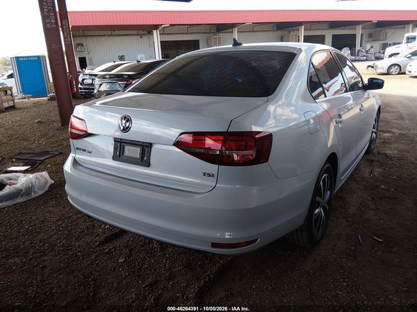 2017 VOLKSWAGEN JETTA 1.4T SE — I4