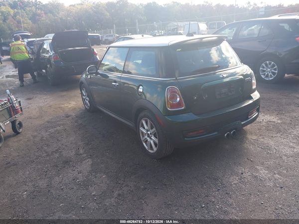 2012 MINI COOPER S — I3