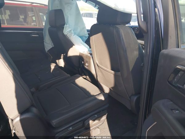 2026 CHEVROLET SUBURBAN LT, RWD — I8