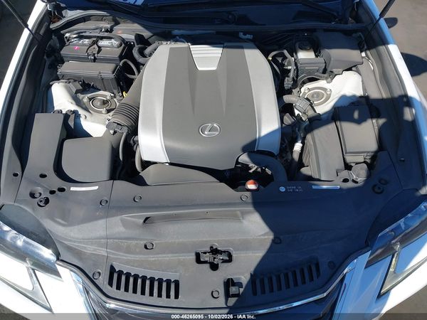 2016 LEXUS GS 350 — I10