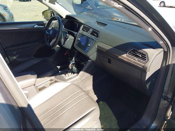 2023 VOLKSWAGEN TIGUAN 2.0T SE — I5
