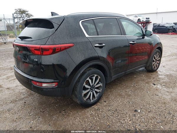 2017 KIA SPORTAGE EX — I4