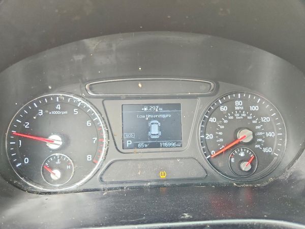 2019 KIA SORENTO L, LX, S