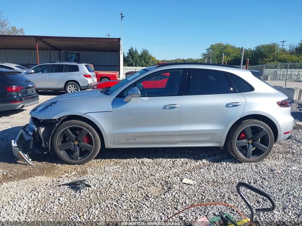 2018 PORSCHE MACAN GTS — I117