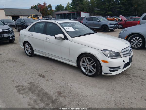 2012 MERCEDES-BENZ C 300 SPORT 4MATIC — I1