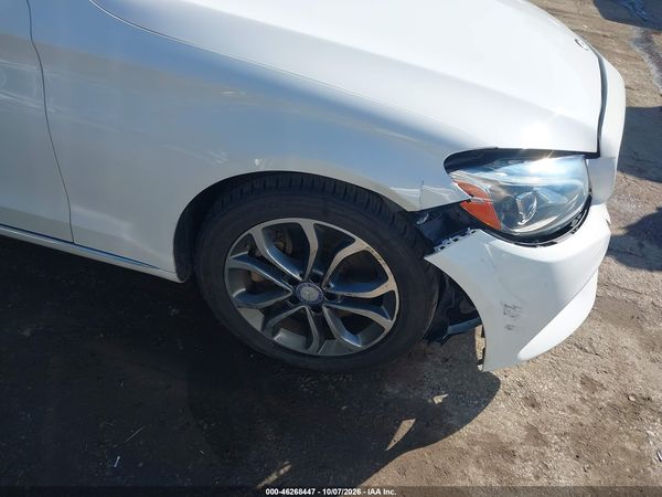 2016 MERCEDES-BENZ C 300 4MATIC — I152