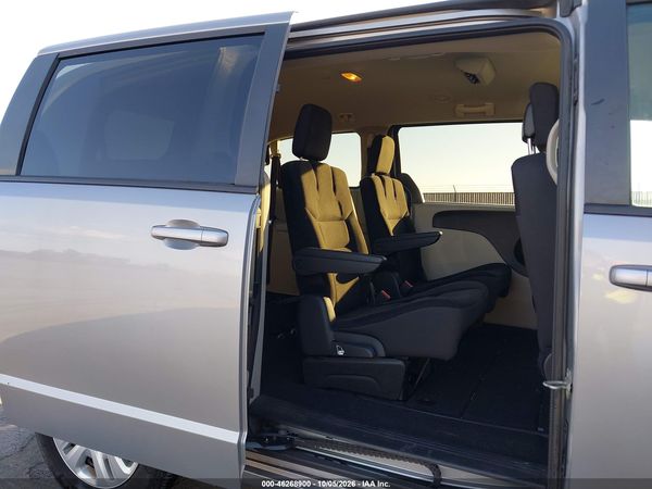 2018 DODGE GRAND CARAVAN SE — I8