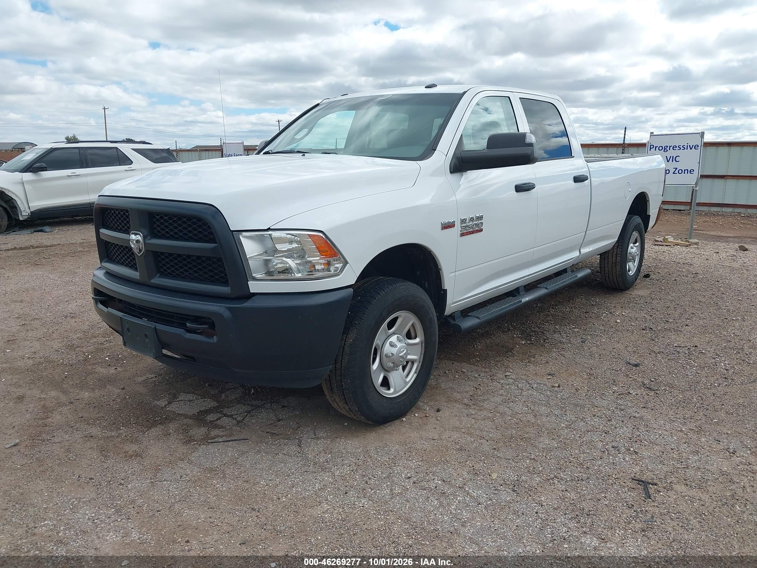 2018 RAM 3500 TRADESMAN  4X4 8' BOX — I2