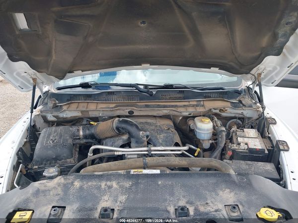 2018 RAM 3500 TRADESMAN  4X4 8' BOX — I10
