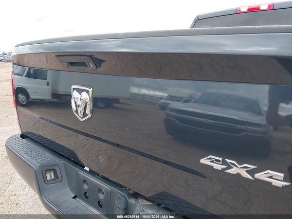 2018 RAM 2500 TRADESMAN  4X4 6'4 BOX — I72