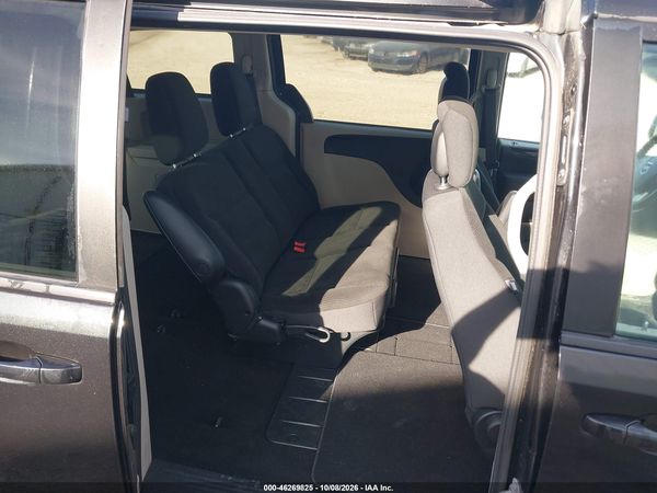 2017 DODGE GRAND CARAVAN SE — I8