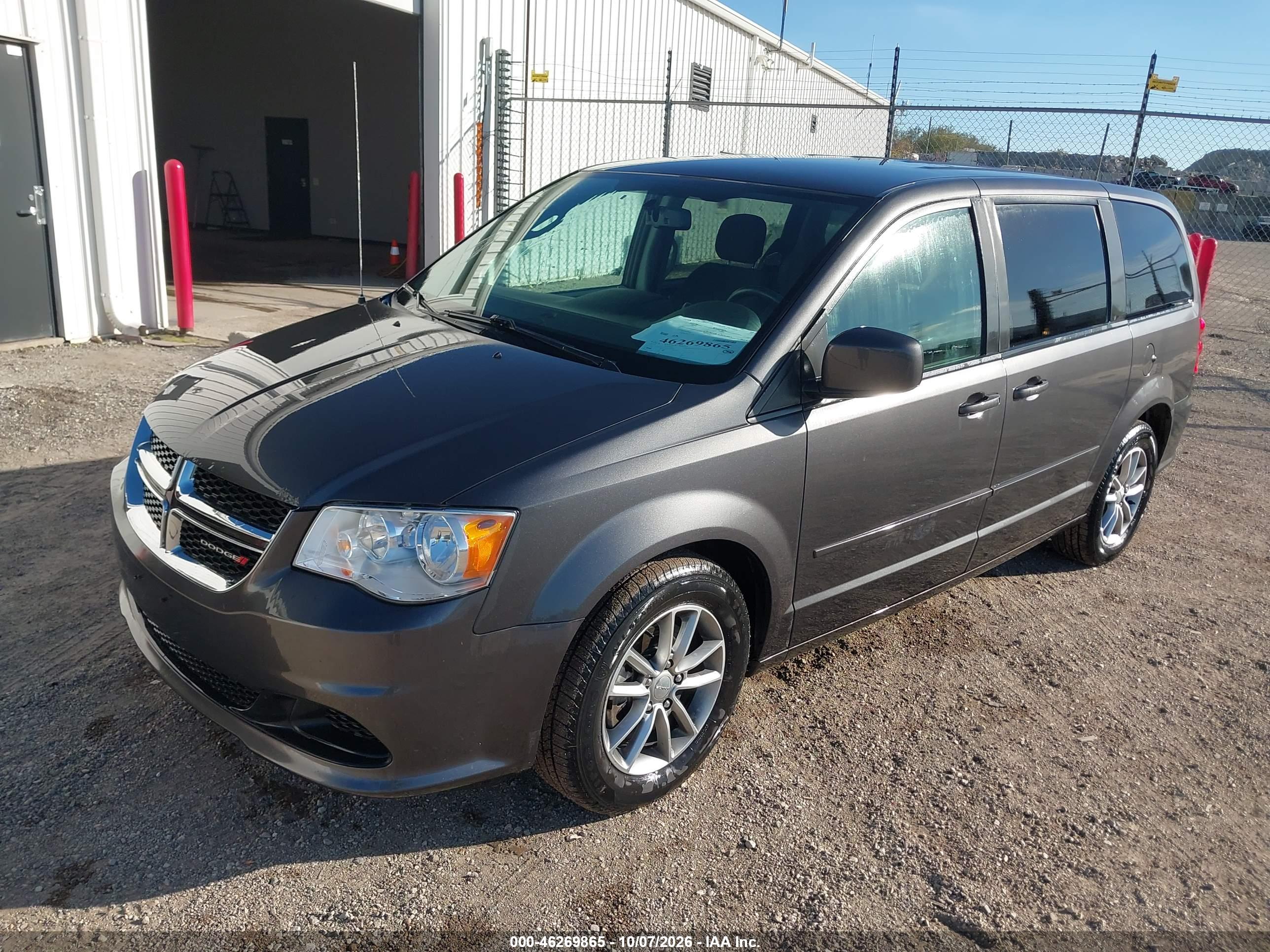 2016 DODGE GRAND CARAVAN SE PLUS — I2