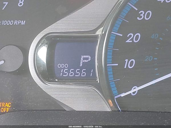 2012 TOYOTA SIENNA XLE V6 8 PASSENGER — I118