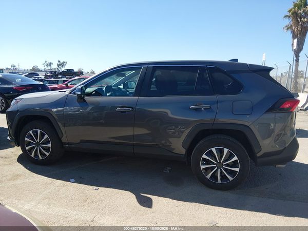 2025 TOYOTA RAV4 LE — I117