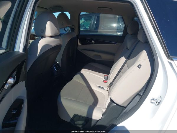2019 KIA SORENTO 2.4L LX — I8