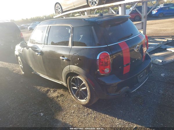 2015 MINI COUNTRYMAN COOPER S — I3