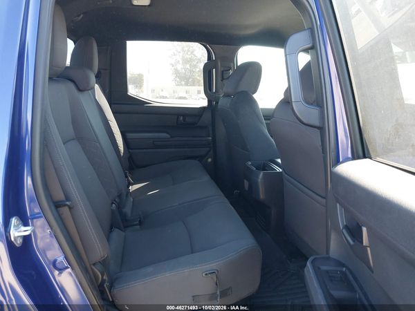 2024 TOYOTA TACOMA SR5 — I8