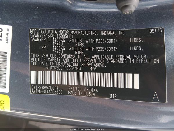 2015 TOYOTA SIENNA XLE 8 PASSENGER — I9