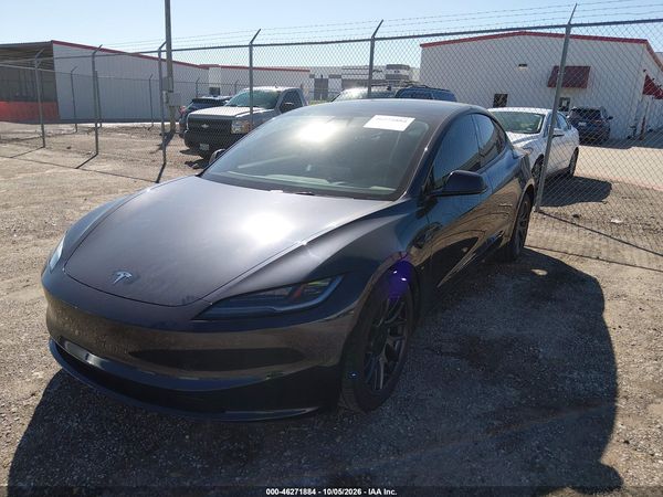 2025 TESLA MODEL 3 — I6