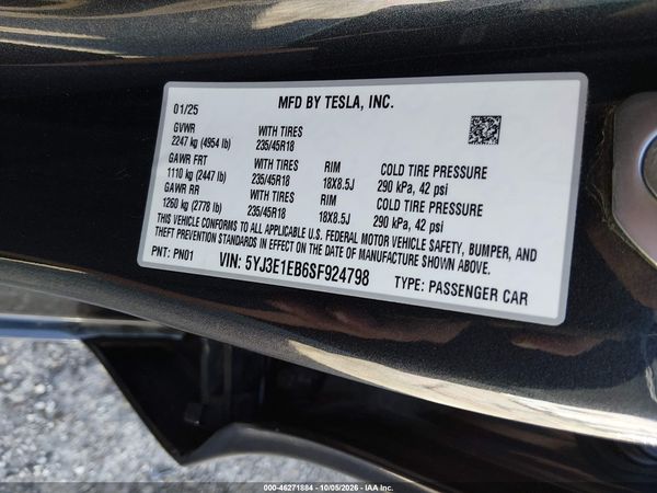 2025 TESLA MODEL 3 — I9