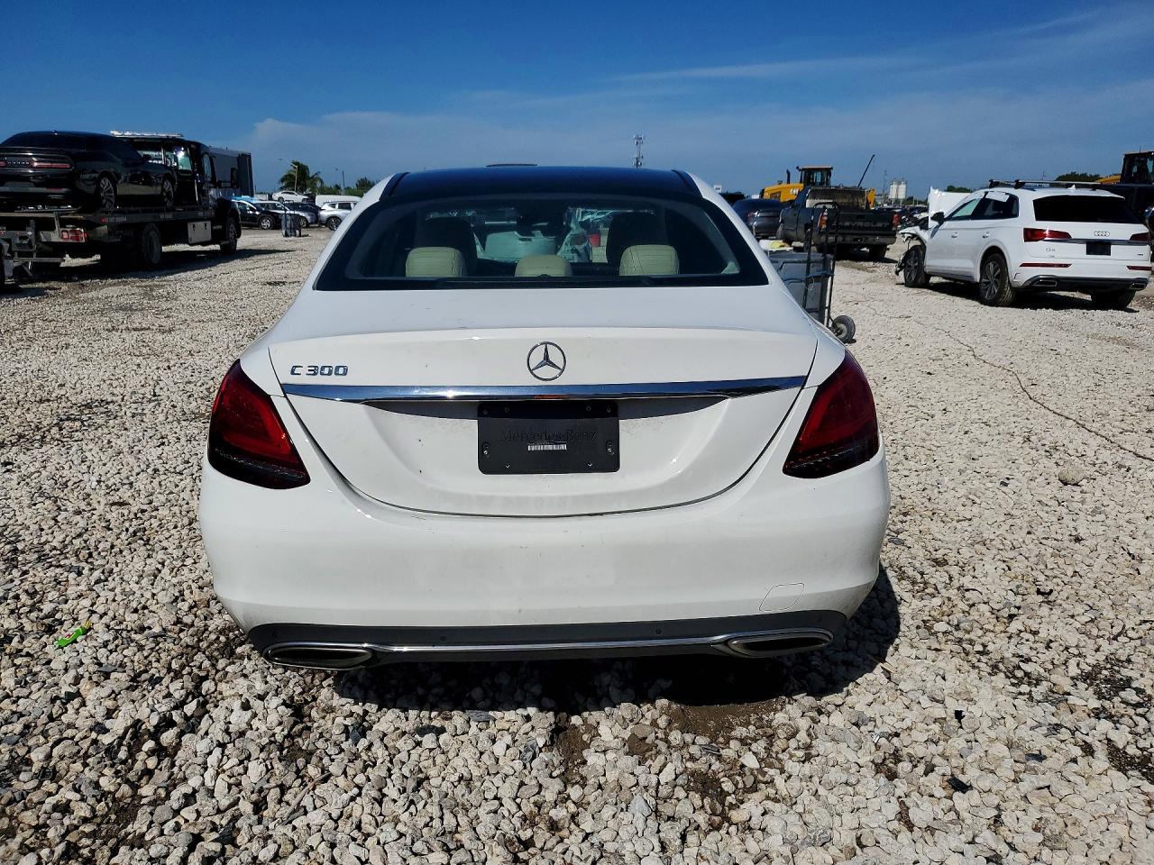 2020 MERCEDES-BENZ C C300