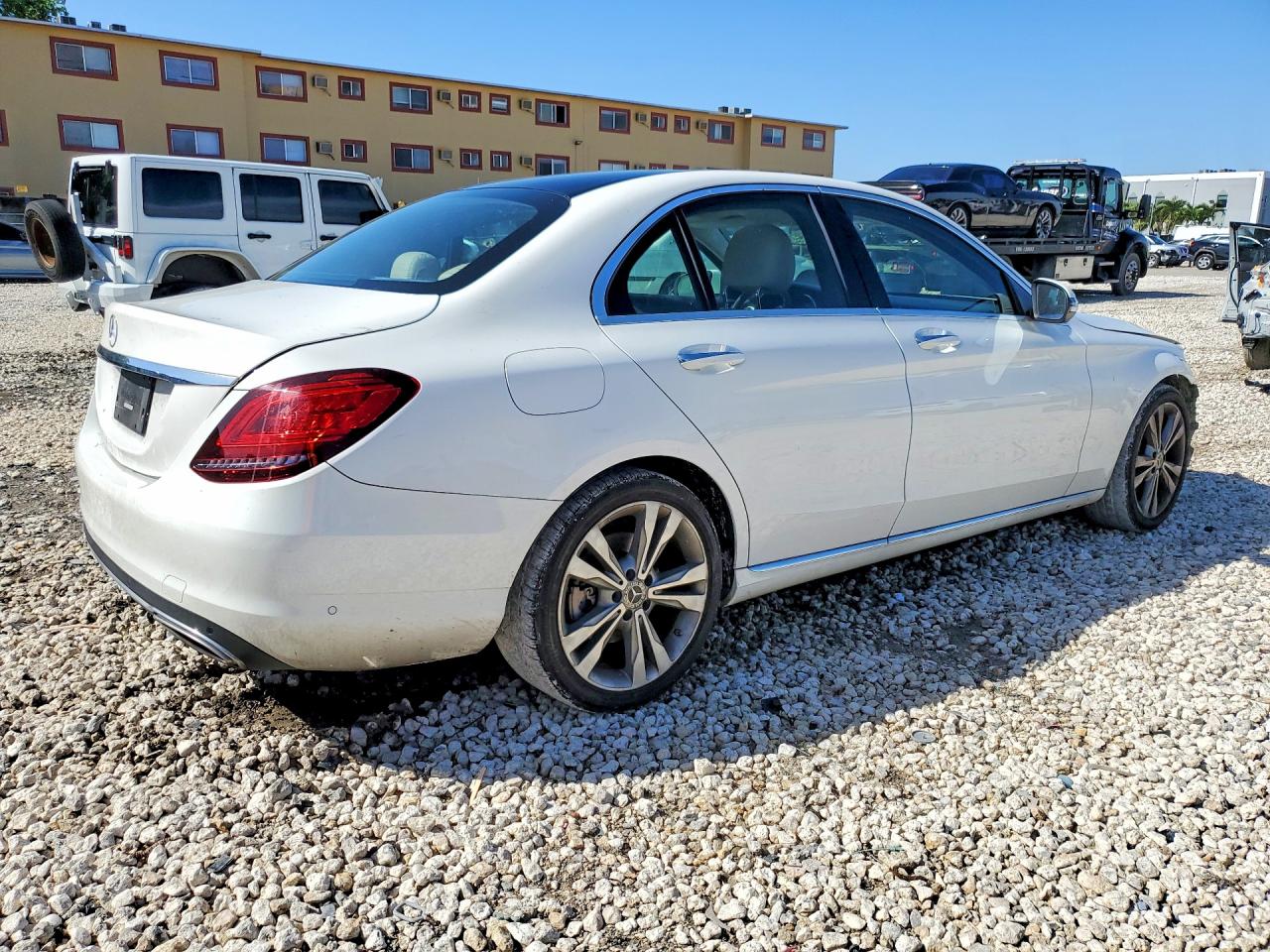 2020 MERCEDES-BENZ C C300