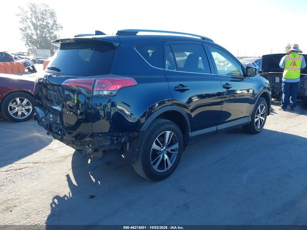 2017 TOYOTA RAV4 XLE — I4