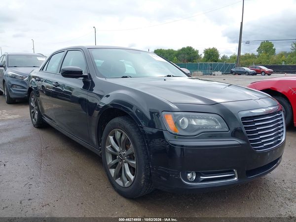 2014 CHRYSLER 300 300S — I1