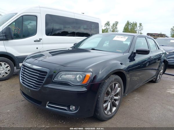 2014 CHRYSLER 300 — I2
