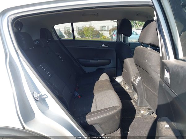 2018 KIA SPORTAGE LX — I8