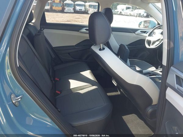 2026 VOLKSWAGEN TAOS SE — I8